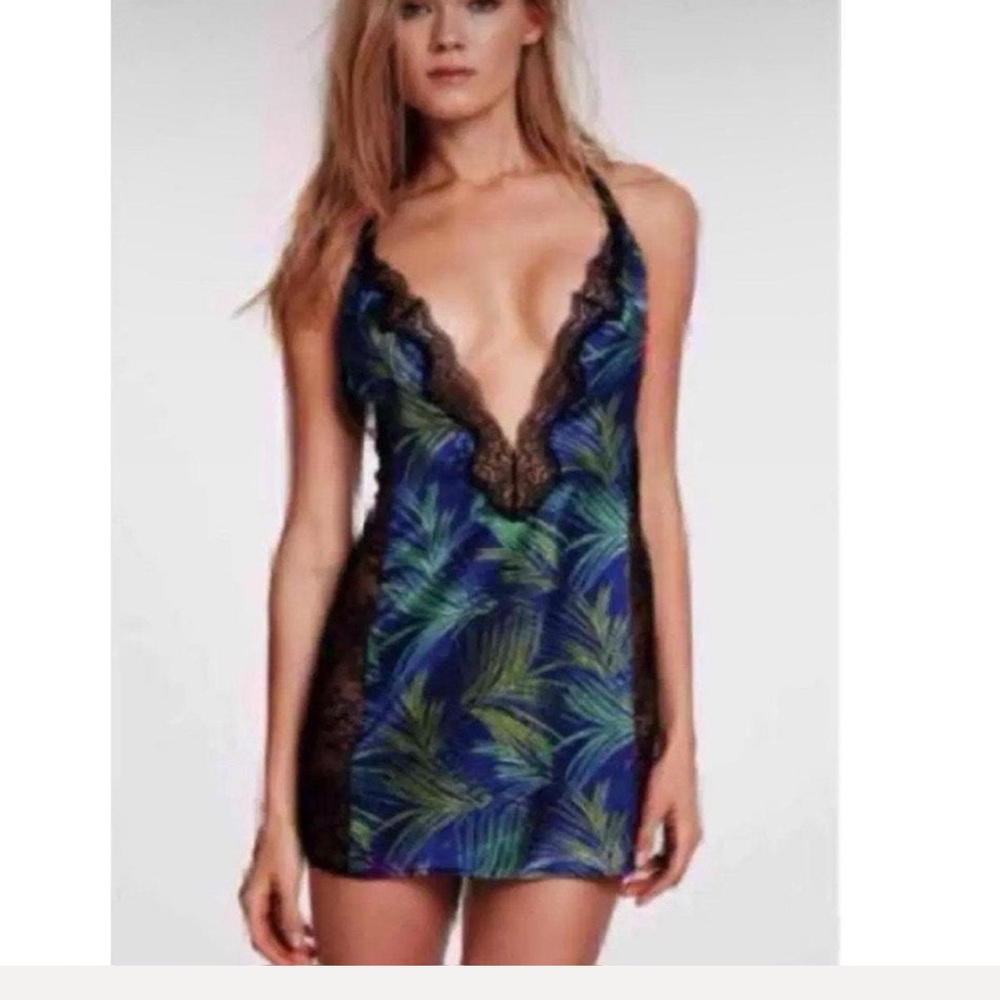 NWT Victoria's Secret Strappy Open Back Silky Plunge Lace Slip Tropical Palm S